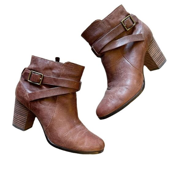 Cole Haan Grand OS Cassidy Leather Ankle Boots Buckle Sequoia Size 6 - Picture 4 of 14